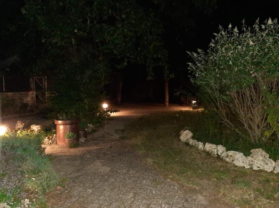 L'Oree Du Lac - Formule Chambres Marcenay Bagian luar foto